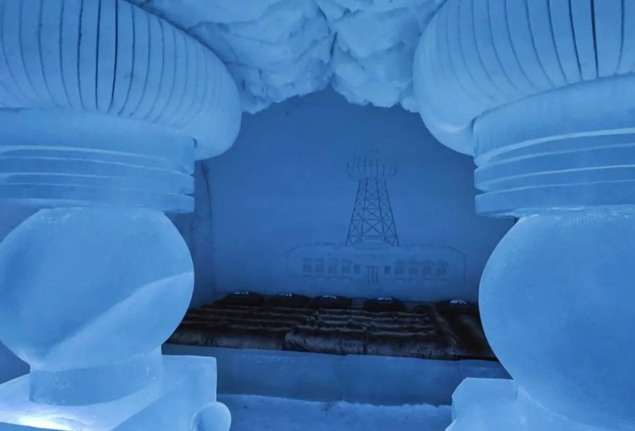 Hotel de Glace
